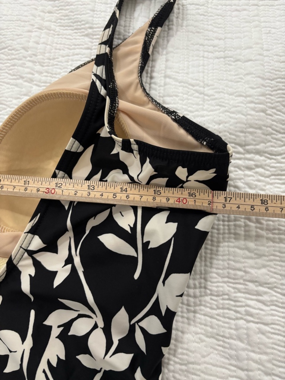 Miraclesuit Black One-Piece with Cream Leaf Print Size 16W - Picture 6 of 8